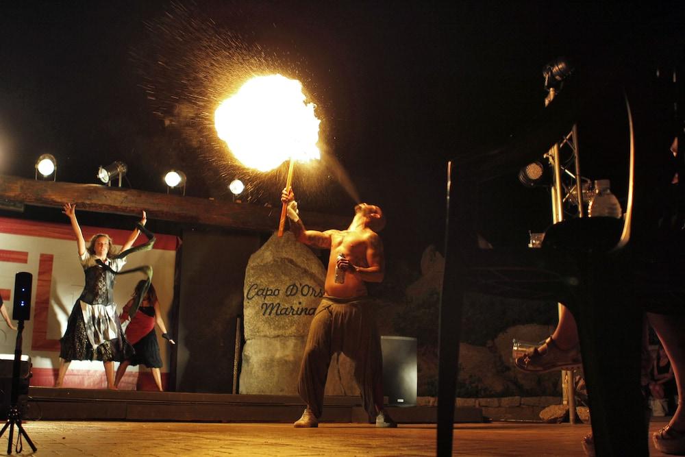Club Esse Posada Palau Buitenkant foto